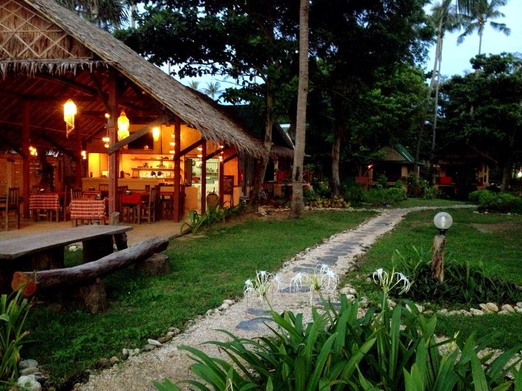 Nautilus Right On The Beach - Adult Only - Sha Extra Plus Koh Lanta Exterior photo